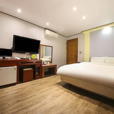 Yangpyeong Hyundae Motel Các khách sạn gần Phòng tranh Gallery Wa