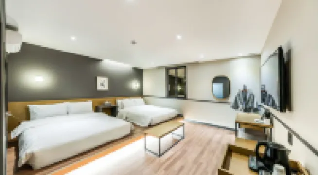 Brown Dot Hotel Seong Seo