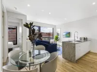 Boutique apartment in quiet, sought-after suburb - Apartments