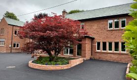 Redstones Hotel