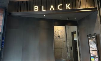 Caelum Black Gangnam Luxury Apt