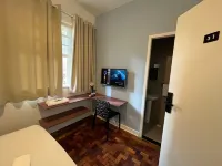 WeStay Hotel - Unidade 1 Hoteles cerca de Vila Olímpica
