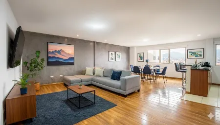 Gran Esmeralda Space View and Style