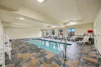 Comfort Inn East - piscina