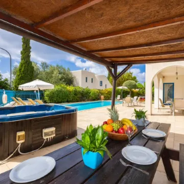 Azzurro Luxury Holiday Villas