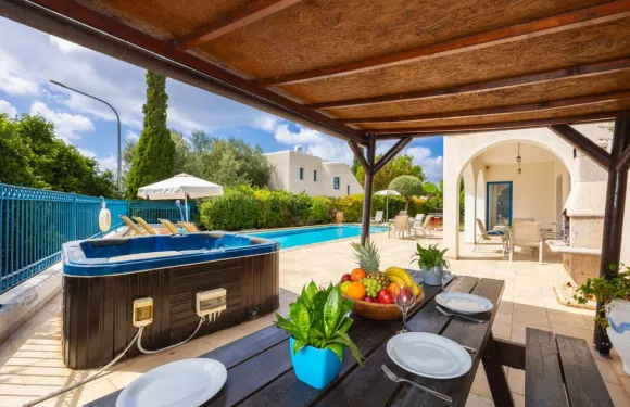 阿祖羅豪華度假別墅