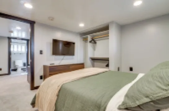 Great Outdoor Space! Family Home in SLC Suburbs