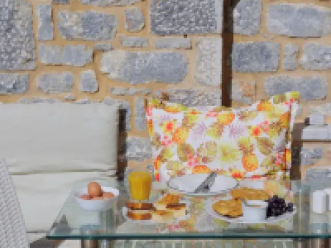 Lithos By The Sea Hotels in Itilo