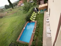 Villa in Italy with Private Garden Retreat - 수영장