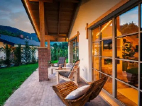 トムホフ シャレー ブランのホテル