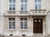 Maison La Louise Hotels in Meuse