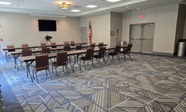 Holiday Inn Express & Suites SMITHFIELD - SELMA I-95 by IHG