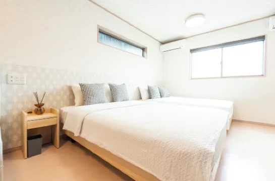 Air Station Front Stay - 2-Star