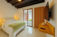 Riviera Hotel Boutique - Parvekkeita