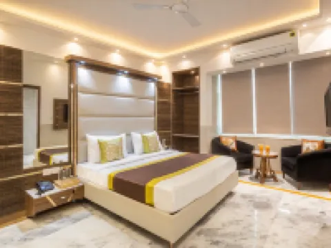 Hotel Star by Star Group Hotels in Noida