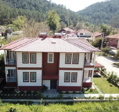 İnlice Apart