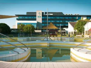 Tisia Hotel & Spa