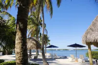 Coconut Palm Inn - Beach