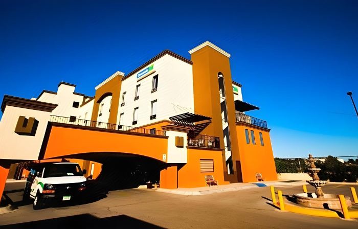 Hotel Consulado Inn