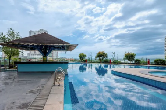 Manila BayView Luxury Rental