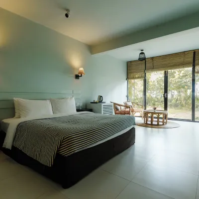 Resthouse Collective Salthouse Weligama Отели рядом с достопримечательностью «Пляж Велигама»