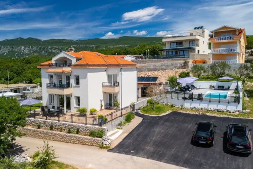 Apartments Jozic