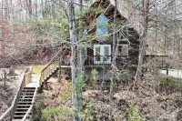 14 Guest, 7 Bed, 4 BR, Lakefront Cabin w/ Hot Tub