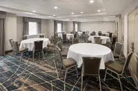 Homewood Suites by Hilton Montgomery EastChase - breakfast