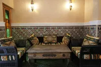 裡亞德民宿 阿卜杜勒和賈米拉