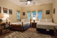 Scenic 2BR Condo w Porch Pool Near Slope Trails