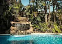 Conquistador Hotel & Conference Center - Pools