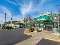 Rogue Regency Inn & Suites Hotels in Jackson County