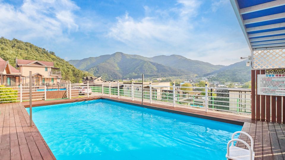 Gapyeong Blue House Pension on the Hill