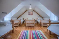 Bunk House - 4 Bedroom - Llangennith - 2-Star