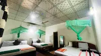 Lal Home Stay - 3-Star