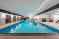 Wingate by Wyndham Bowling Green - Pools