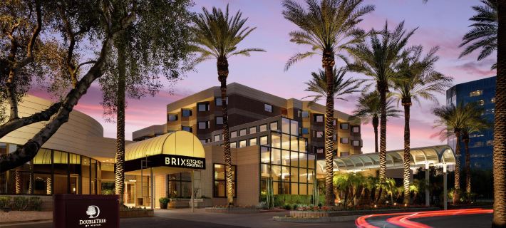 DoubleTree Suites by Hilton Phoenix Hotels in Phoenix