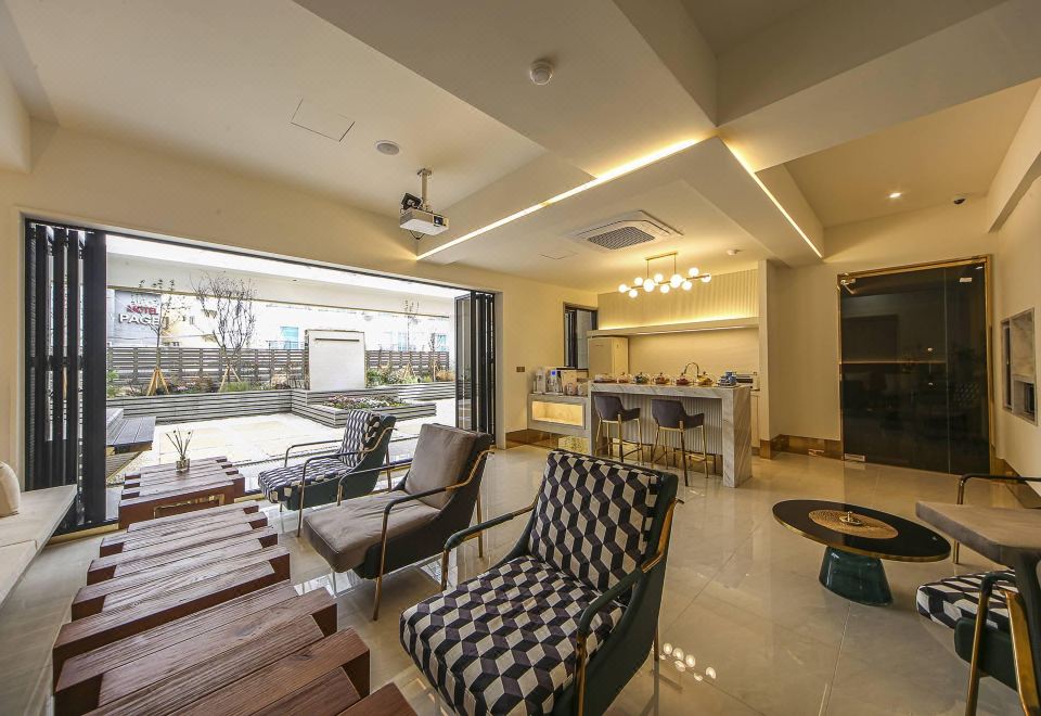 덴바스타 시그니쳐 호텔