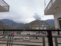 Shri Ganapati Hotel BY S4S - balcony