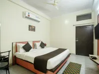 Hotel Amer Classic Hotels near عامر
