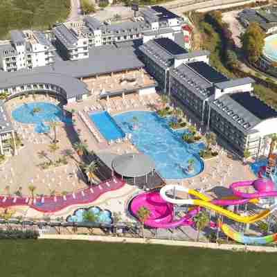 Dream World Palace Fitness & Recreational Facilities