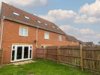 Host & Stay - Bluebell Close Hotels in Corby