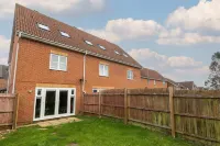 Host & Stay - Bluebell Close
