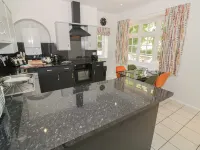 Raglan Lodge Hotels in Usk