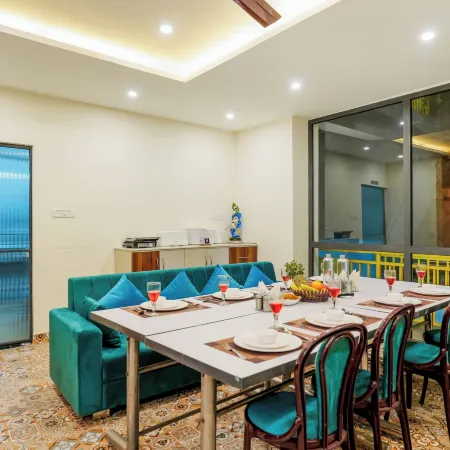 Hillshades Retreat by Alaya Stays 6BHK