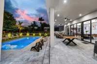 Miami Ultra Villa w Pool by Glam Homes - Villas