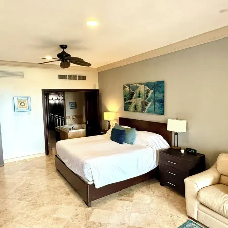 Ocean Front Cabo Luxury - LARGE 2/3 Villa  SWEEPING VIEWS @ Villa La Estancia