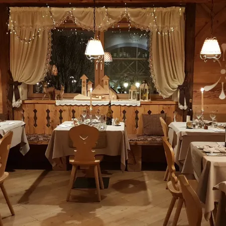 Hotel Azola