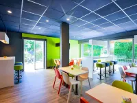 Hôtel ibis budget Pau Lescar - parking