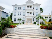 Hôtel Chateau Blanc Hotels in Yamoussoukro